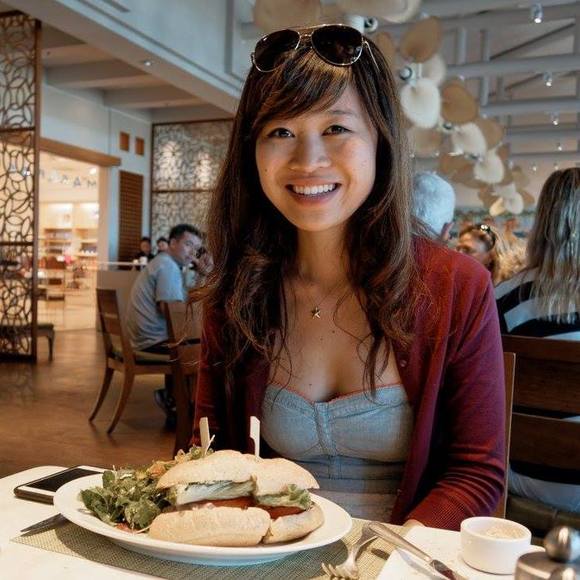 Meet your Posher, Elise - Picture 1 of 1